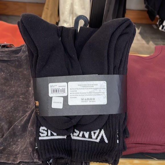 Vans Socks 6 pairs set CREW VANS.
"OFF THE WALL" Black /White 
NWT - Picture 6 of 16